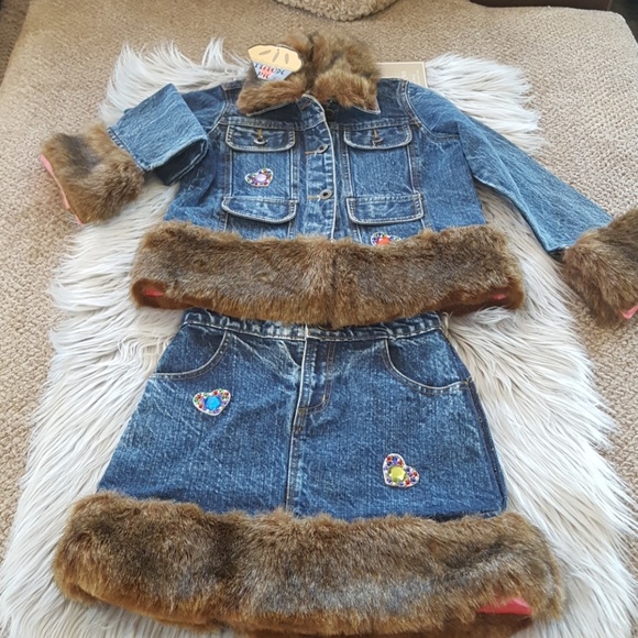 Kids clothes